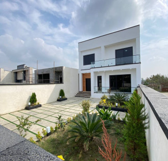 ویلا دوبلکس با مدارک کامل منطقه جنگلی نعمت آباد