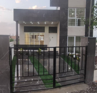 ویلا نیم پیلوت سه خواب تک خواب  بالا جنگلی جاده دریا