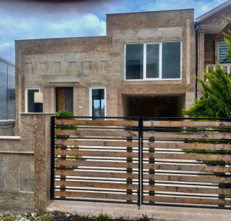 فروش فوری ویلا دوبلکس جنگلی داخل مجنمع مسکونی